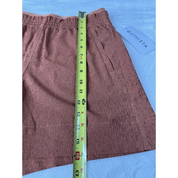 Athleta Wide  Pull-On Short Pant Zipped Pocket Travel Beach Women’s Sz 8 - Picture 11 of 12
